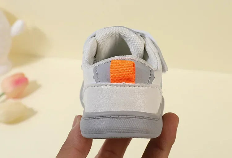Kids Sports Shoes New Boy' Soft Sole Antiskid Shoes 1-3Year Old Tide Comfortable Sandals for Boy Baby Casual Shoes Kids Sneakers