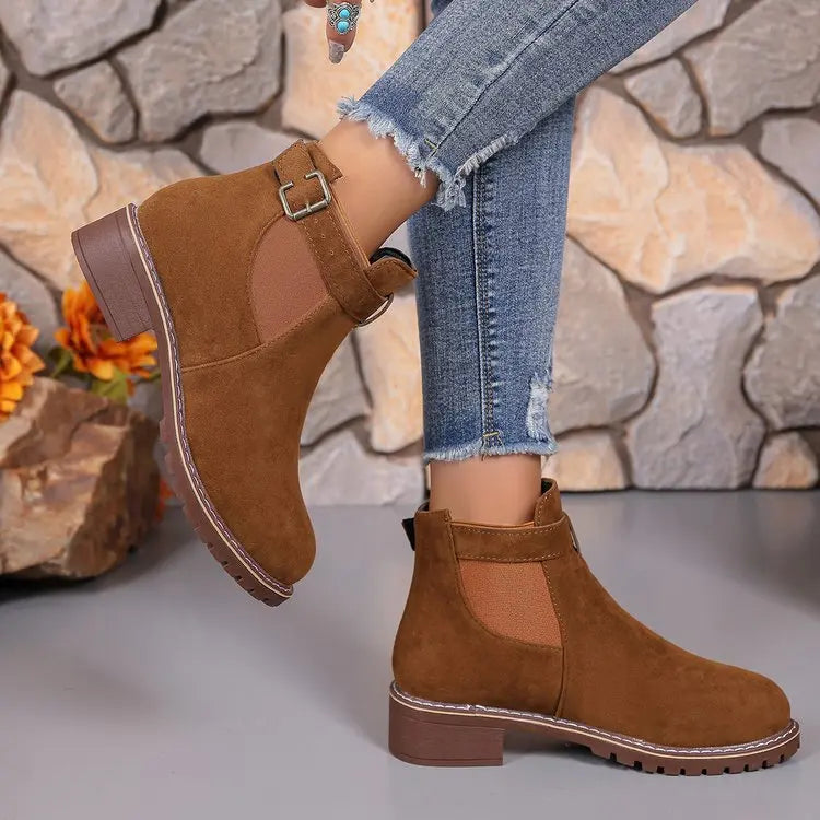 Autumn Winter Women Boots High Quality Belt Buckle Women Platform Boots Fashion British Style Round Toe Ankle Boots Women Shoes