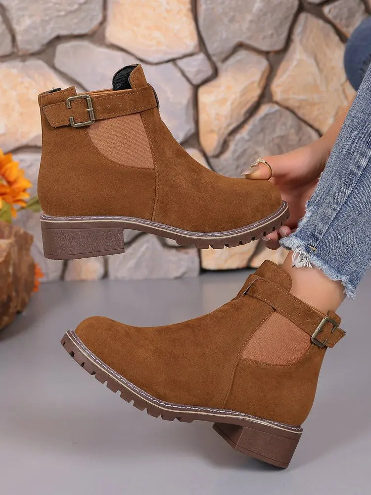 Autumn Winter Women Boots High Quality Belt Buckle Women Platform Boots Fashion British Style Round Toe Ankle Boots Women Shoes