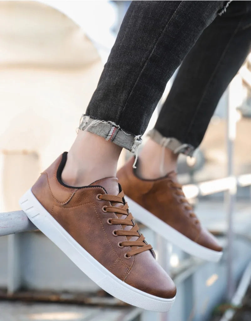 2025 Spring Classic Men Leather Casual Shoes Cross-border Hot Sale Versatile Man Sneakers Loafers Fashion Large Size Board Shoes