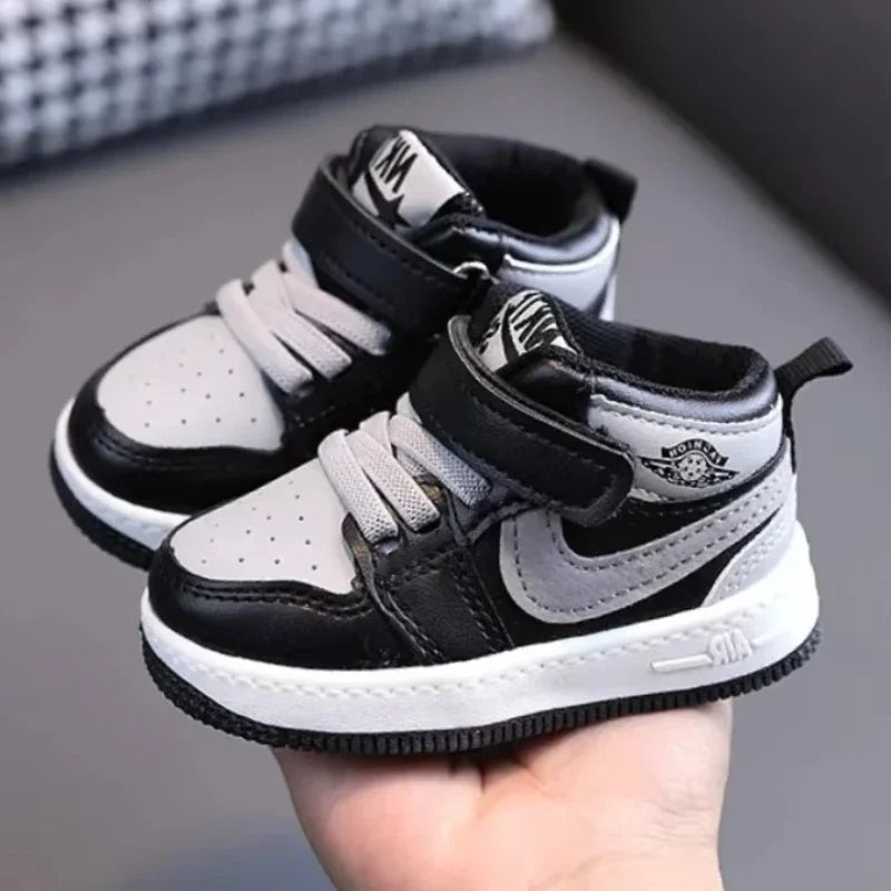 New Kids Mid-Top Sneakers Boy Soft Sole Anti-Slip Comfortable Casual Shoes Girl Fashion Simple Versatile Children Running Shoes