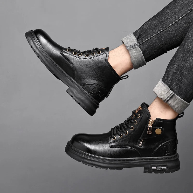 2025 New British Style Ankle Boots Men Outdoor Shoes Cargo Wear Casual High Quality Leather Boots Men's Non-slip Motorized Boots