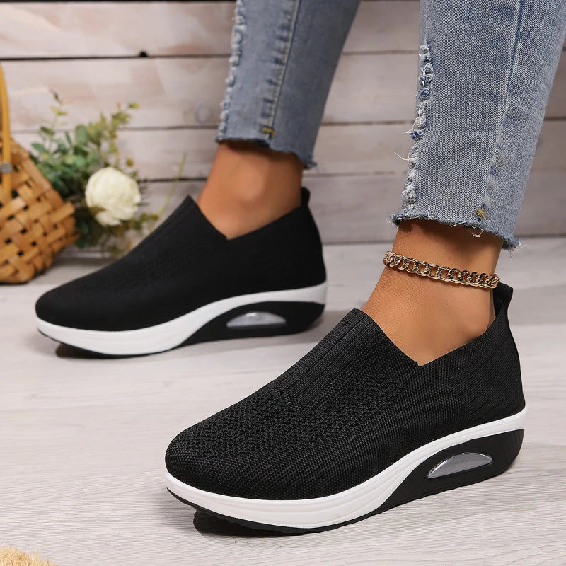 2025 Women's Shoes Slip on Sneakers Platform Solid Color Casual Shoes New Knit Ladies Vulcanized Shoe Wedges Women Walking Shoes
