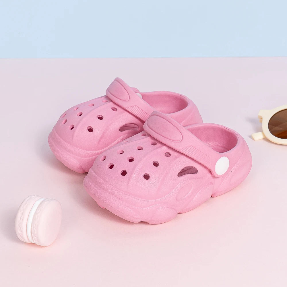 Children's Sandals Hole Shoes Classic Colors with Soft Anti- Skid Kids Slippers Can Diy for Baby Boys and Girls Beach Shoes