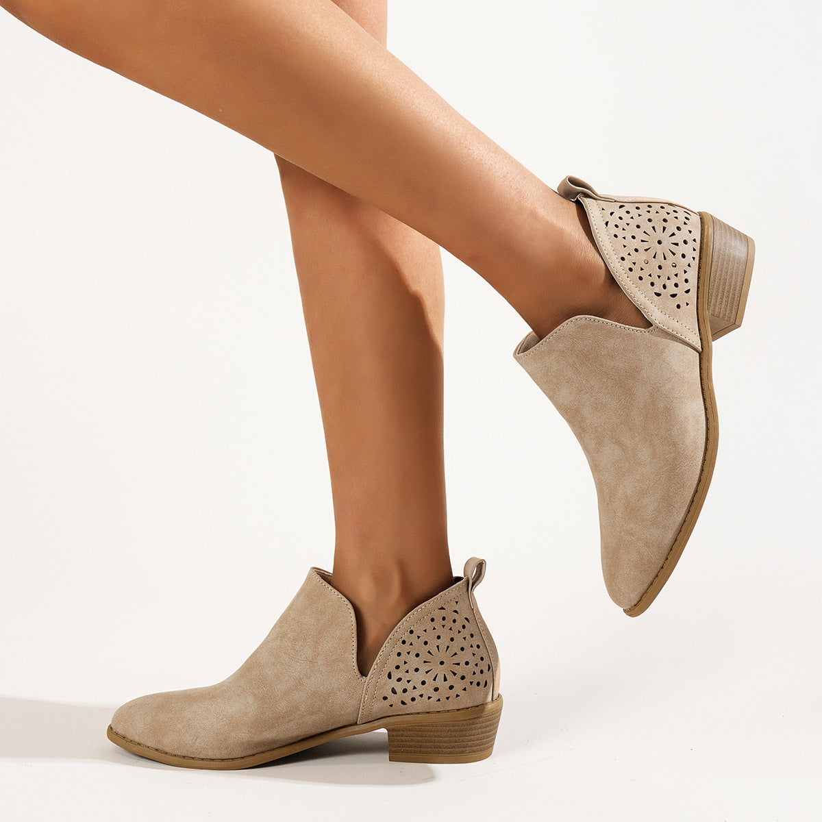 American Women's Short Boots British Style Pointed Toe Thick Heel Fashion Short Boots European Fashion Designer Platform Boots