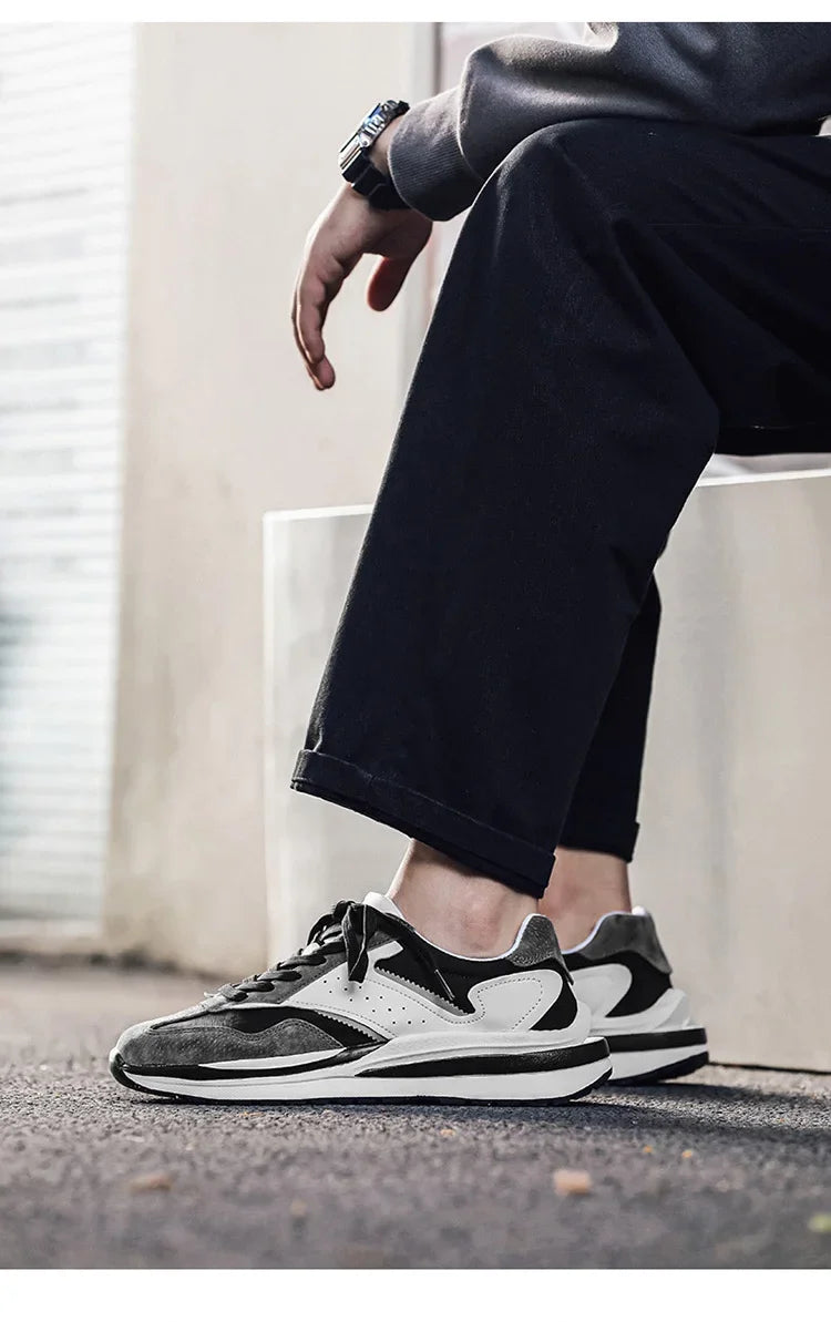 Men's Sports Shoes with Color Matching Fashionable and Versatile Soft-soled Lightweight New Lace-up Outdoor Casual Shoes