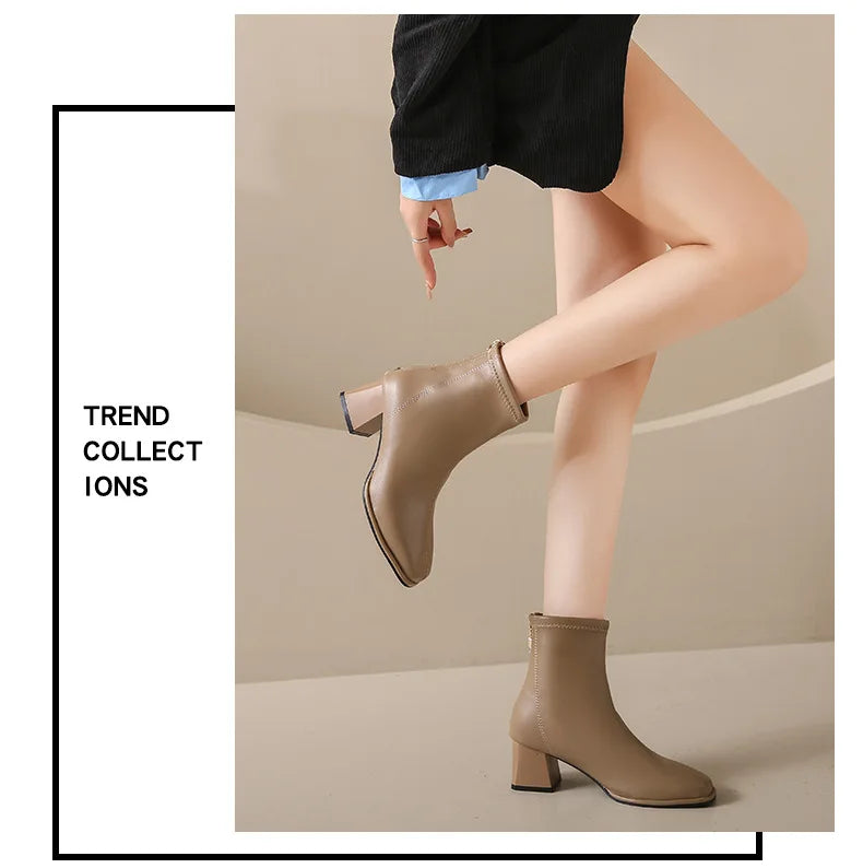 Platform Boot Shoes for Women Modern Western Black Femme Botas Punk Goth Female Winter High Heeled Shoes Round Toe Heels Botines