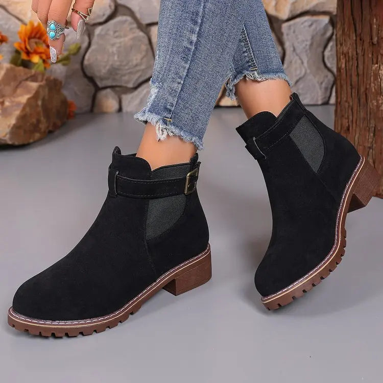 Autumn Winter Women Boots High Quality Belt Buckle Women Platform Boots Fashion British Style Round Toe Ankle Boots Women Shoes