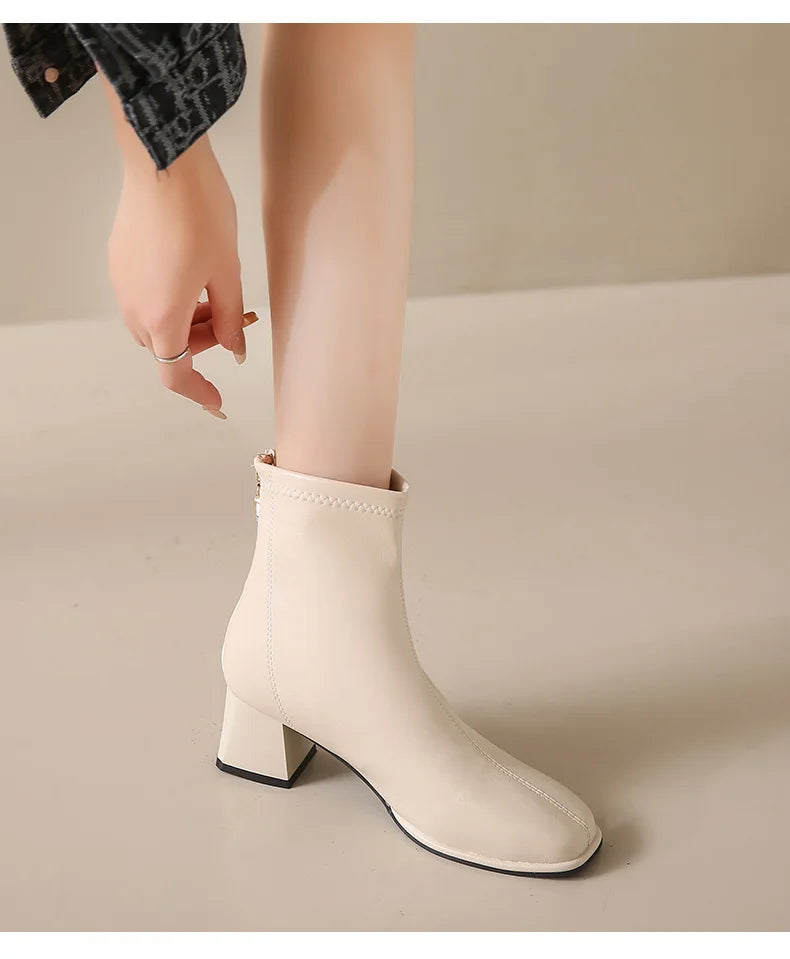 Platform Boot Shoes for Women Modern Western Black Femme Botas Punk Goth Female Winter High Heeled Shoes Round Toe Heels Botines
