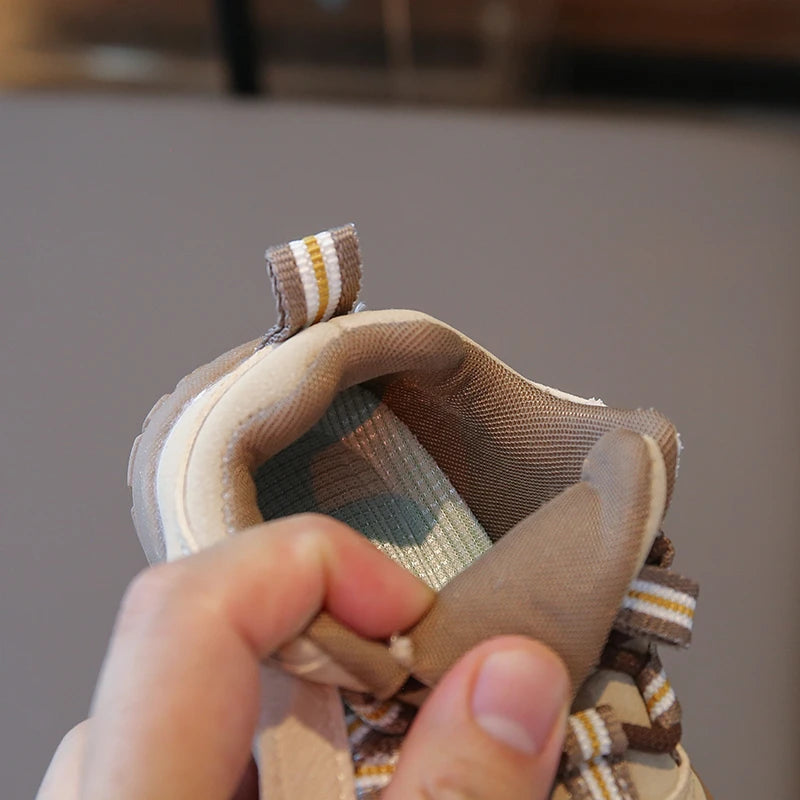 Baby Girls Casual Shoes Outdoor Children Sneakers Non-slip Soft Sole Toddler Kids Shoes Autumn Winter Comfortable Infant Shoes