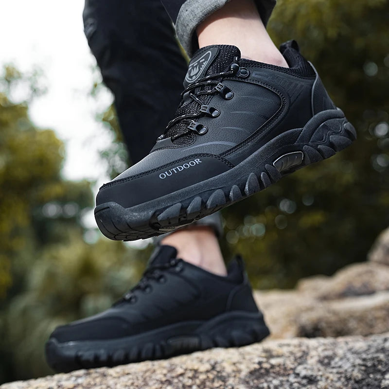 Shoes for Men Casual Shoes Men Outdoor Nonslip Hiking Camping Sneakers 2025 New Fashion Comfortable Sneakers Thick Soled Shoes