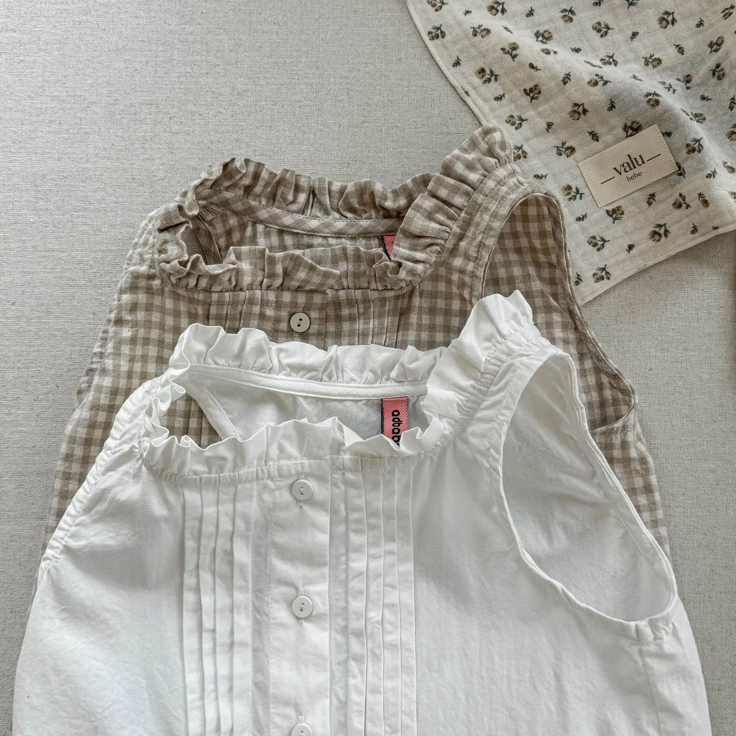 2025 Summer New Girls Sleeveless Lace Shirts Children Cotton Vest Baby Girls Blouse Solid Loose Princess Tops Kids Clothes