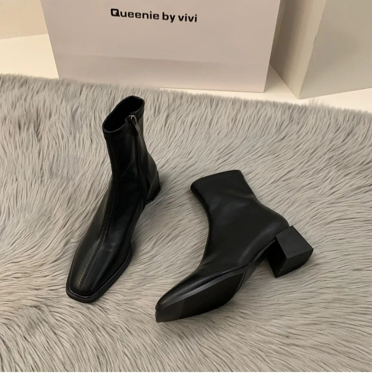 Short boots for women 2025 new spring and autumn single boots round toe raised waterproof platform bare boots for women