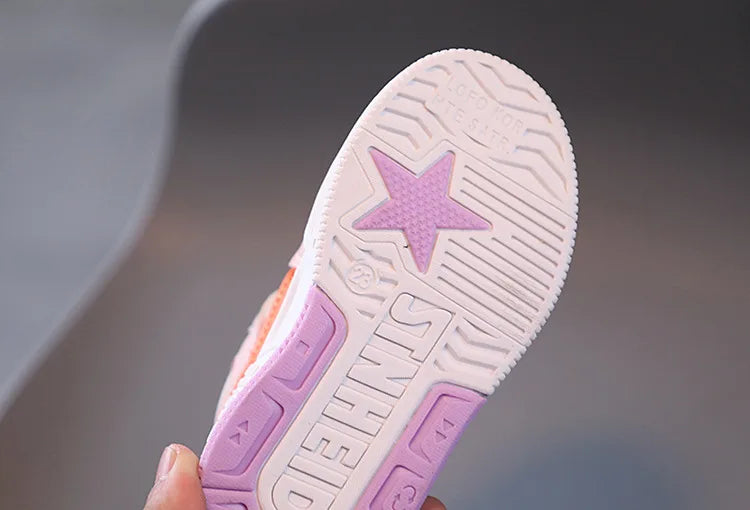 Kids Sports Shoes Children Casual Sneakers Anti Slip Soft Soles Breathable Lightweight Baby Walking Shoes Boys Girls Board Shoes