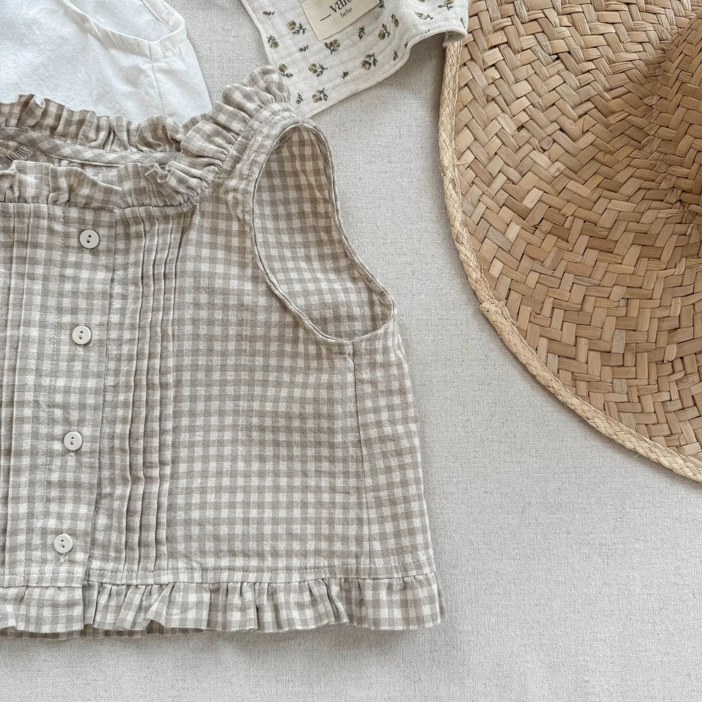 2025 Summer New Girls Sleeveless Lace Shirts Children Cotton Vest Baby Girls Blouse Solid Loose Princess Tops Kids Clothes