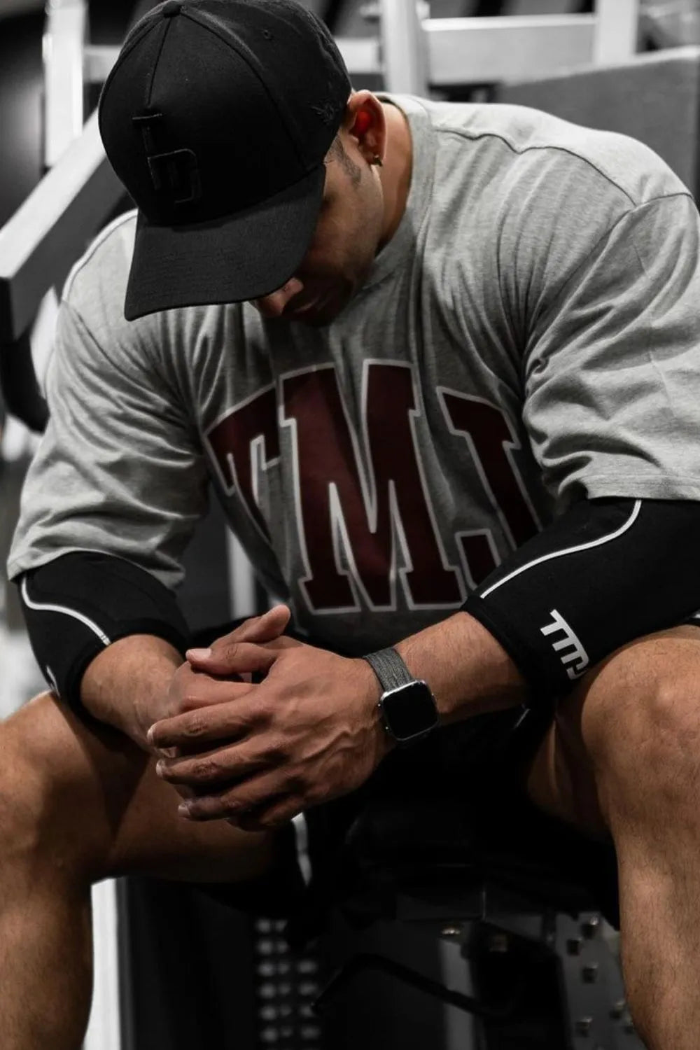 cb17ffbd-a38a-4aad-8533-94436e0e4e6d-Max